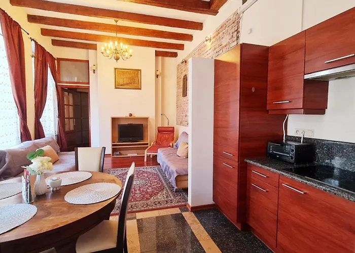 Komfortowy Na Ul Brackiej 6b